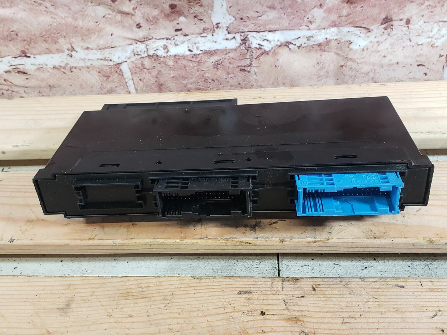 R641 BMW COMFORT ECU CONTROL MODEL UNIT 9329798