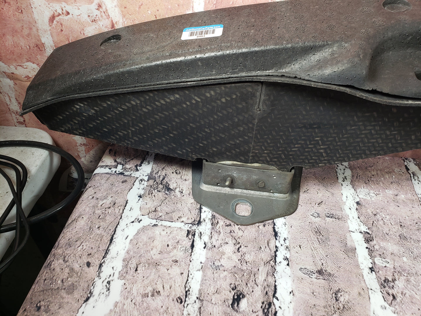 BMW 11-13 E93 REAR BUMPER CRASH BAR CARBON FIBRE LCI