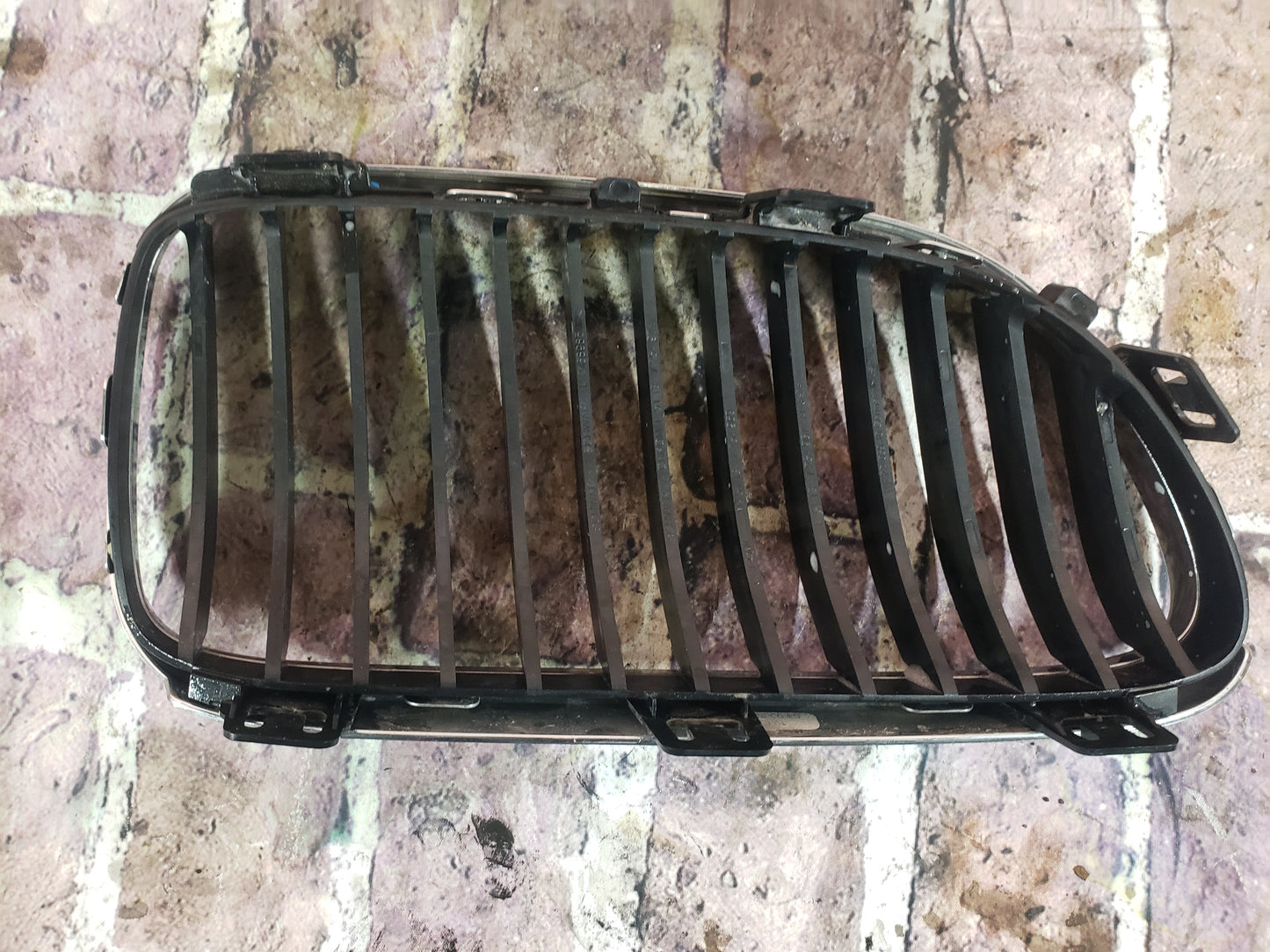 BMW 11-13 E93 Grille Kidney Frame Left N/S Chrome LCI