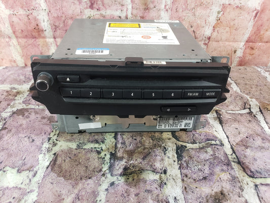 09-13 OEM BMW E88 E92 E93 LCI M3 335 CIC Navigation Headunit CD FM Radio Tuner