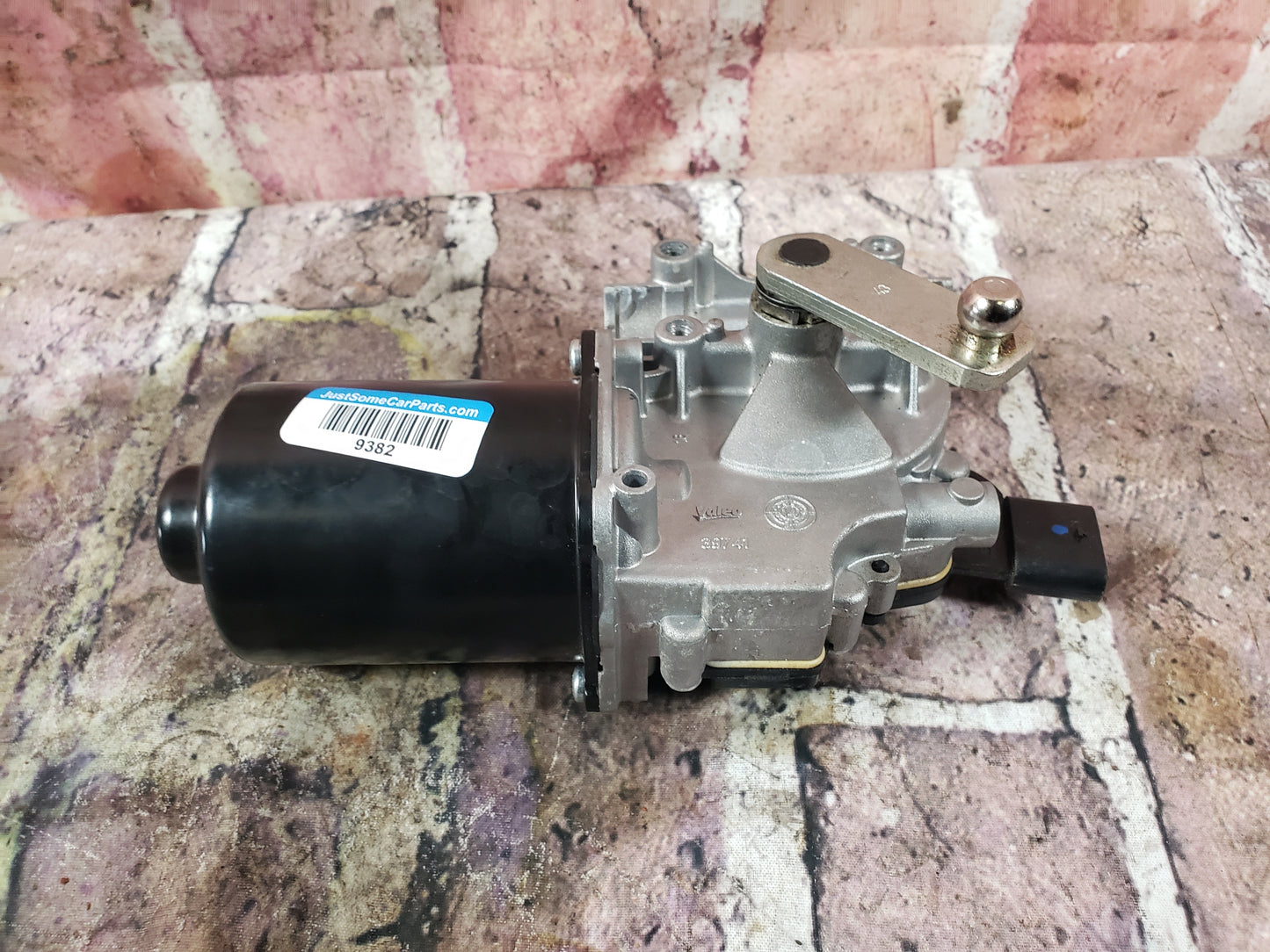 BMW 16-18 F30 Front Windshield Wiper Motor LCI