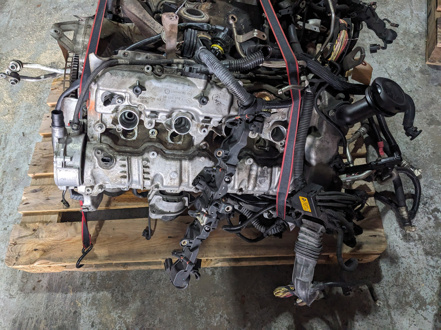 12-13 BMW 650 550 N63 Engine Motor Long Block 153k Miles RWD NOTE*